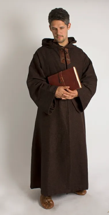 Benedict Robes