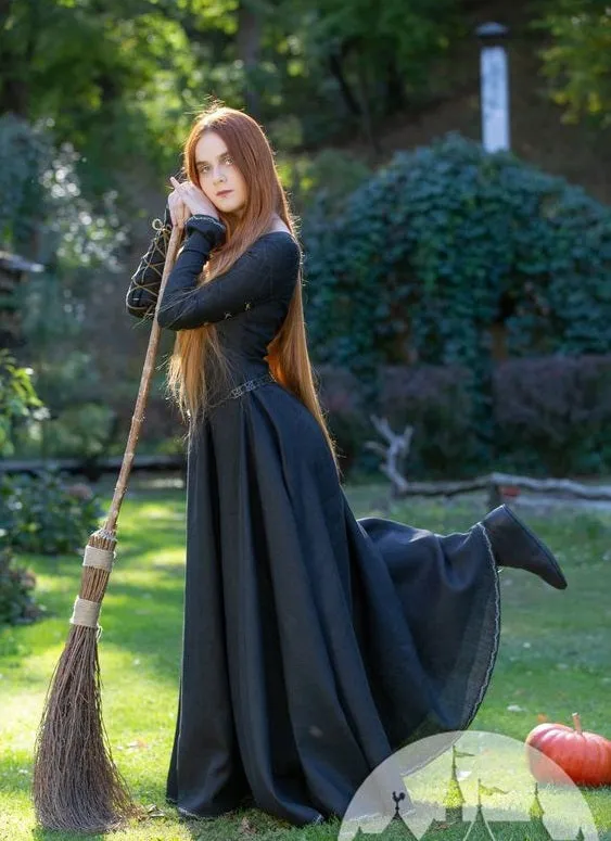 Black Witch Dress "Bloody Thorns"