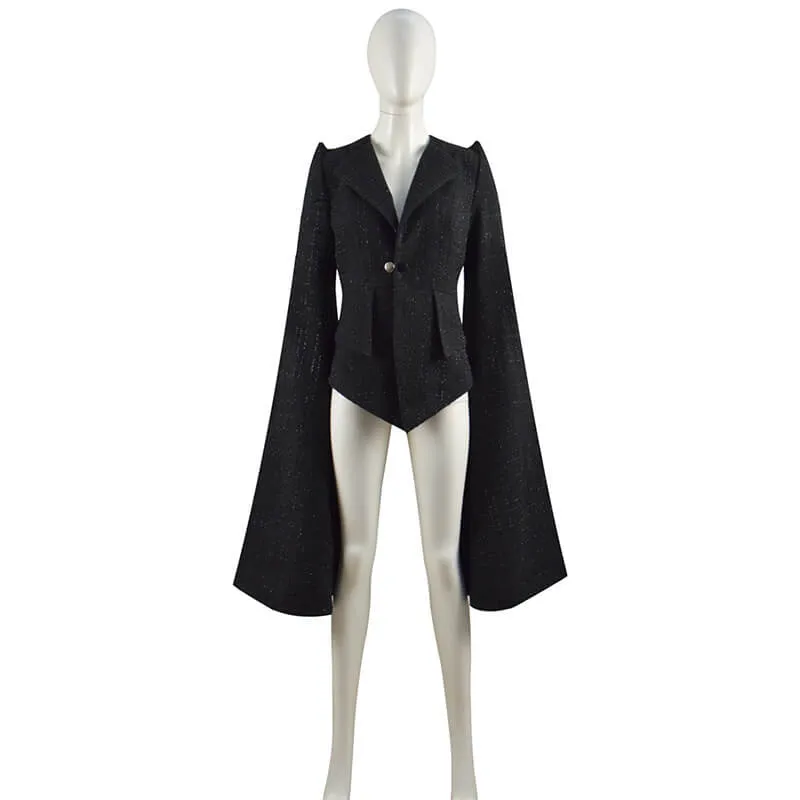 Cruella De Vil Cruella Costumes 2021 Emma Stone Black Coat Cosplay Ideas