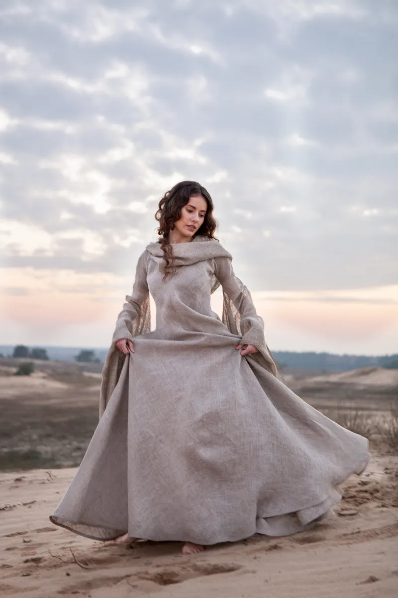 Fantasy Dress "Wanderer"
