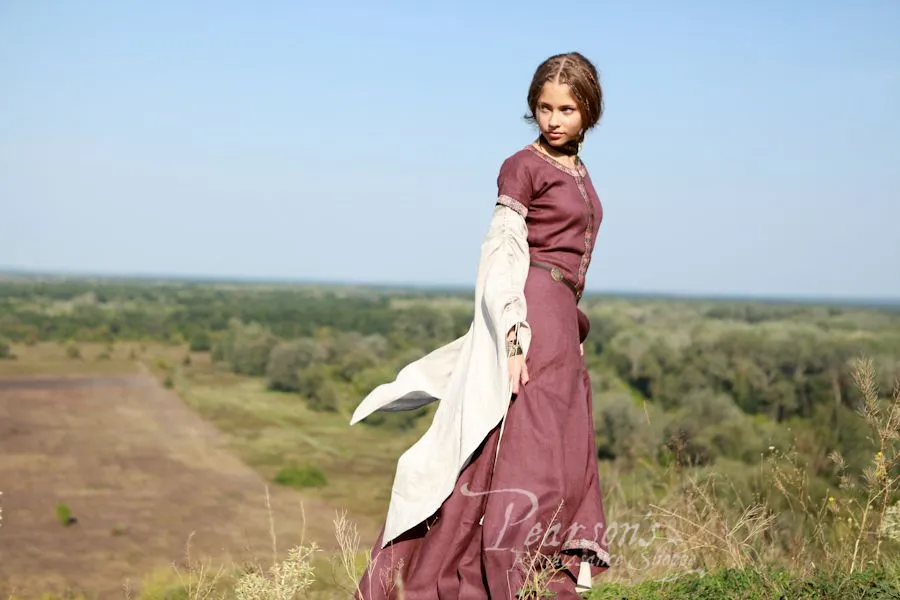 Flax Linen Medieval Dress - The Archeress