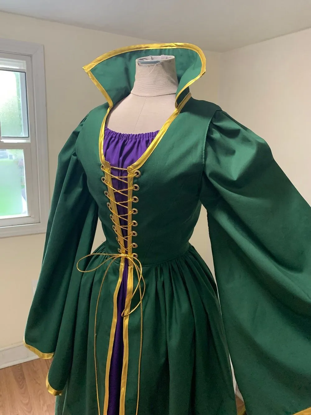 Hocus Pocus Winifred Sanderson Inspired Set