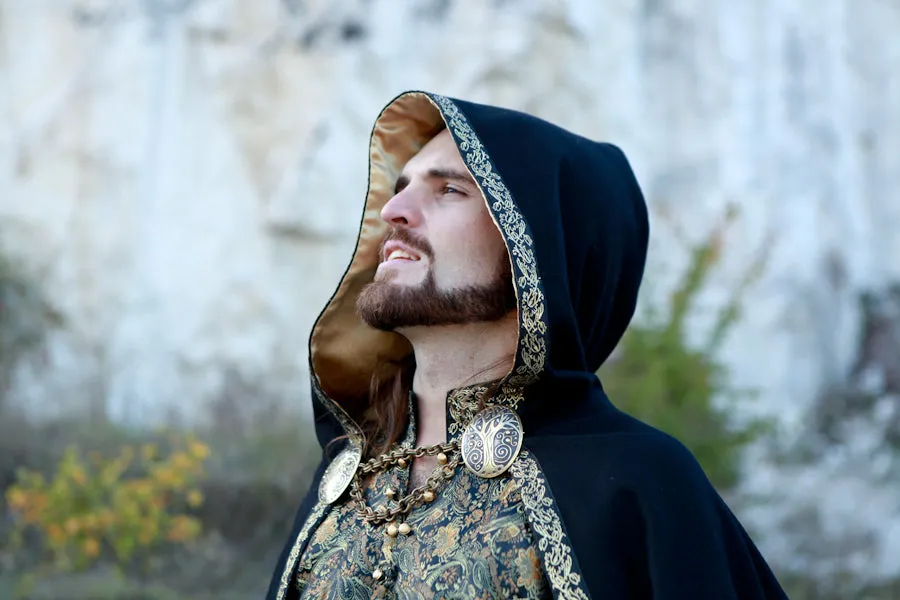 Knight of the West Cloak Clasp