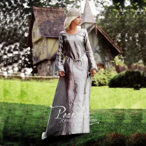 Silver Princess Cotehardie - Queen of Camelot