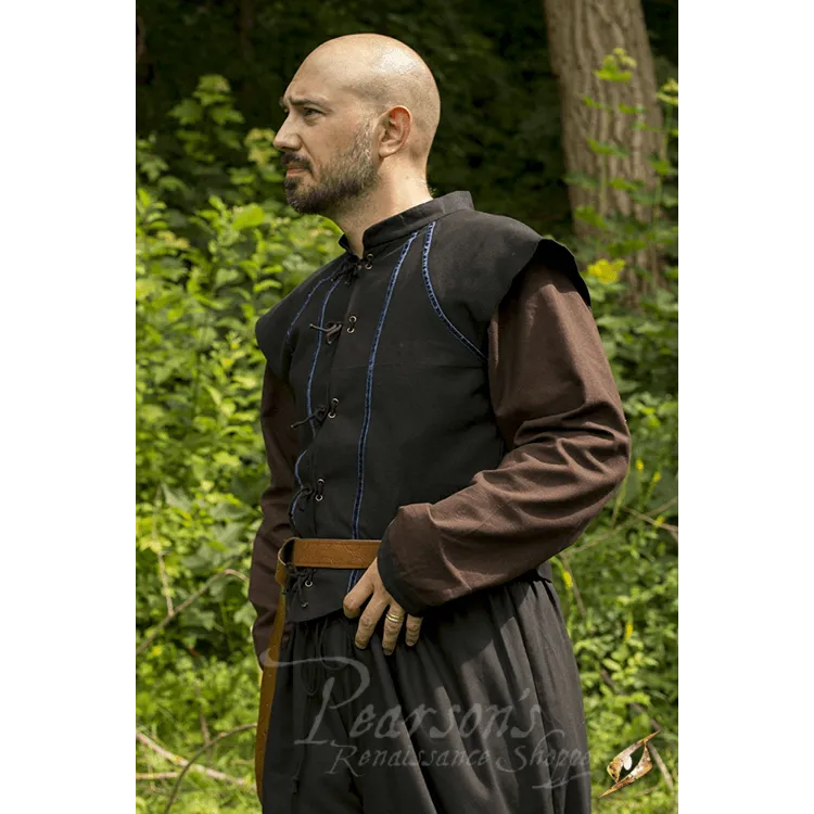 Tristan Vest